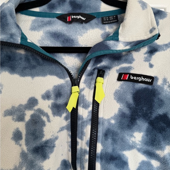 Berghaus 1/4 zip fleece in tie die print - Picture 8 of 8